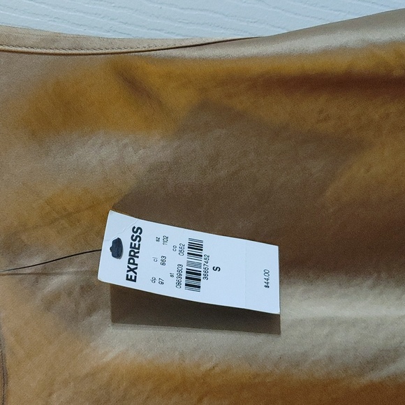 Express Cami/shell - Picture 3 of 4